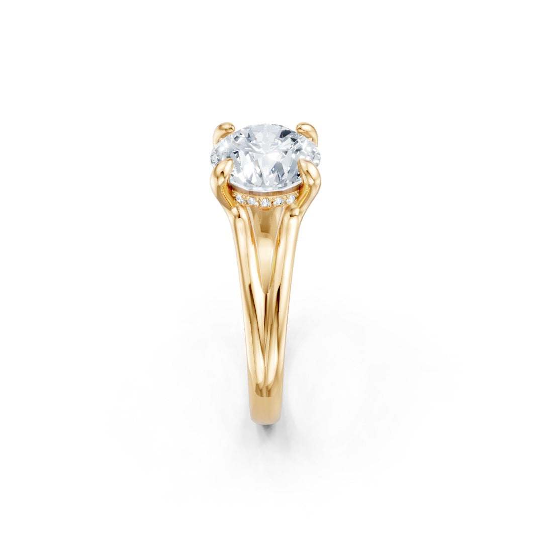 Oval Diamond Engagement Ring Setting with Split Shank