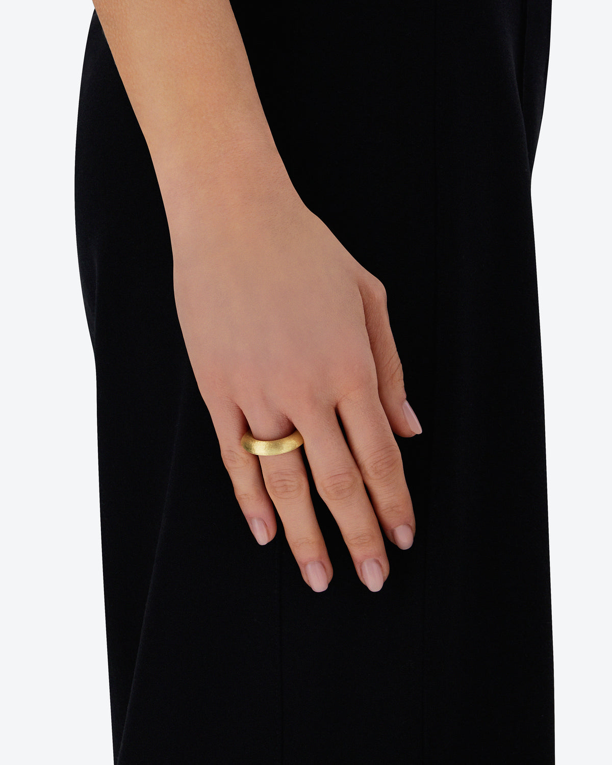 Hand Engraved Libera Aura Gold Ring