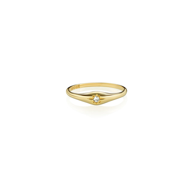 Baby Diamond Ring in Gold