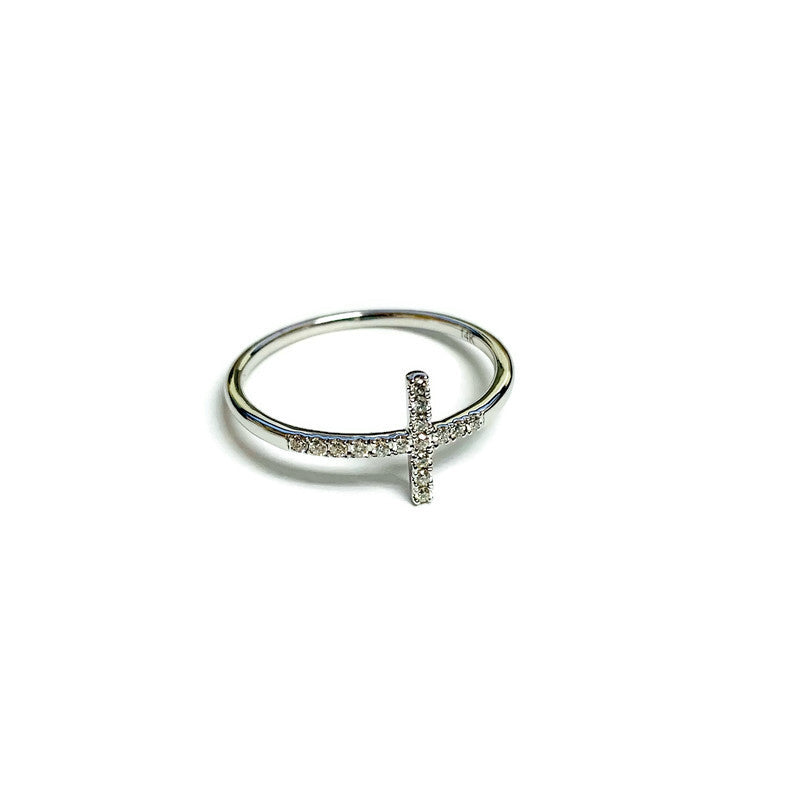 East to West Diamond Cross Ring