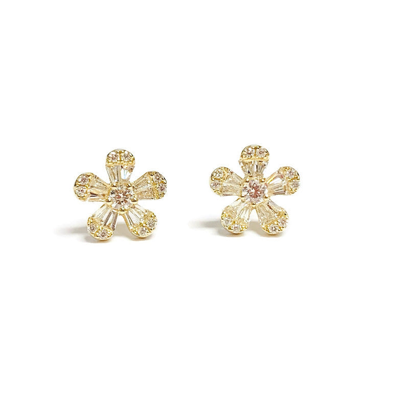 Flower Stud Earrings with Round & Baguette Diamonds in Yellow Gold