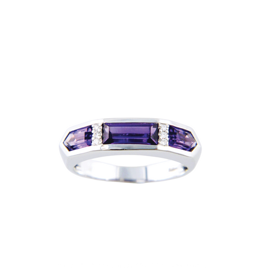 3-Stone Ring with Amethyst and Diamonds