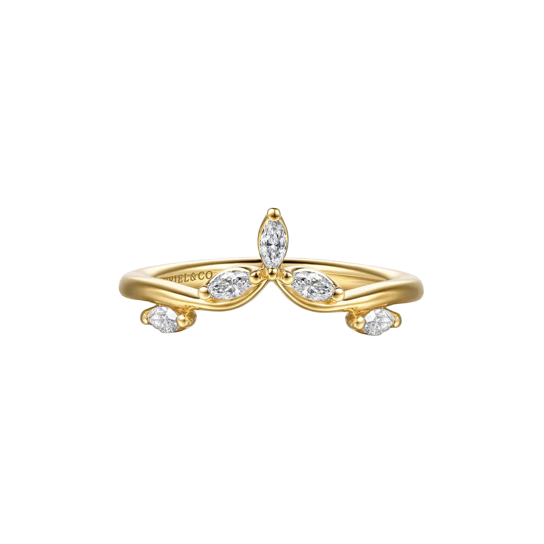 Jaeley V-Shaped Band with Marquise Diamonds