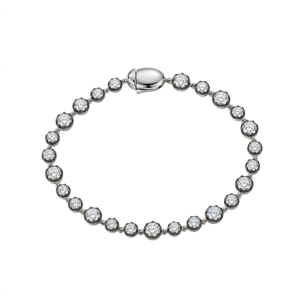 Link Bracelet with Alternating Large and Small Diamonds