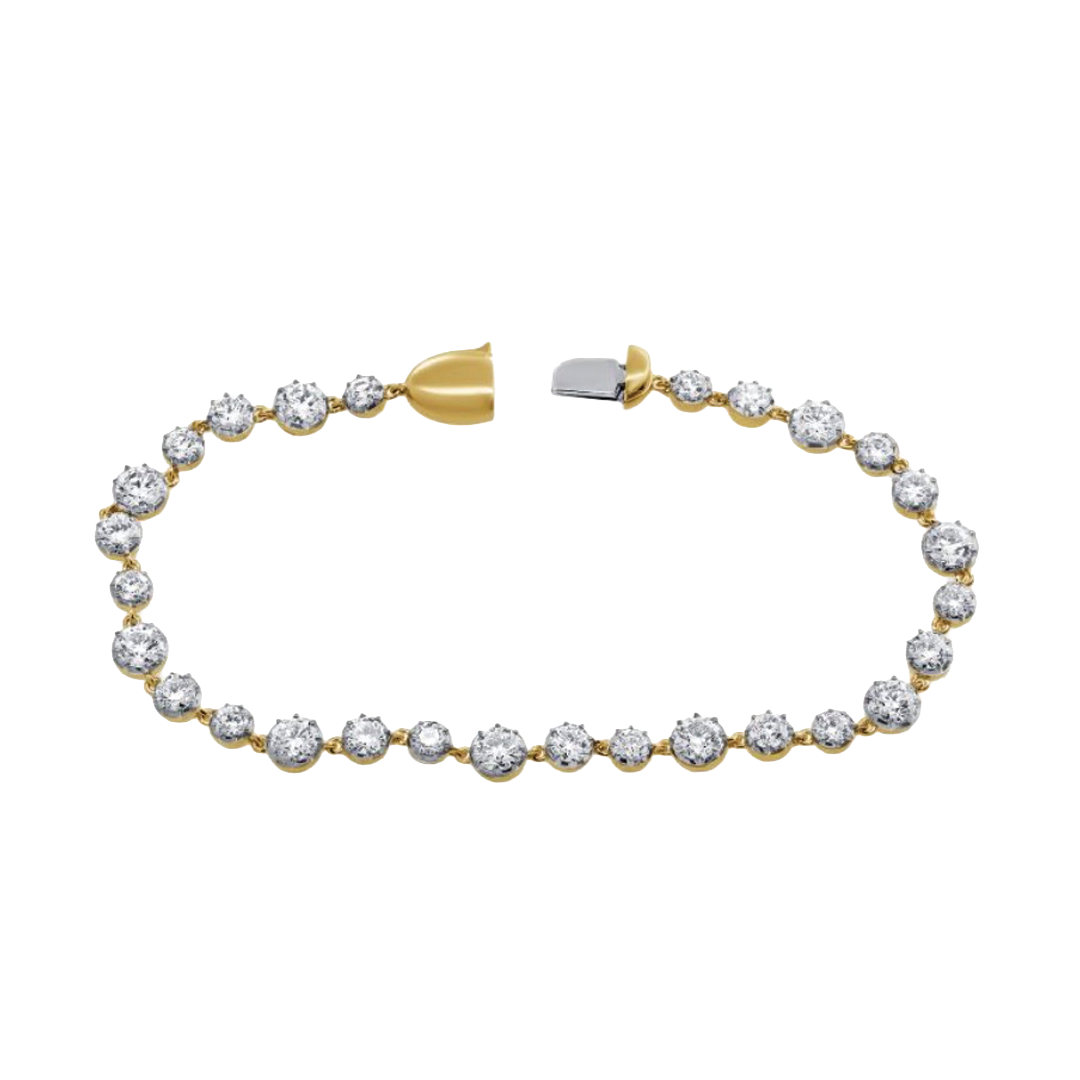 Link Bracelet with Alternating Large and Small Diamonds