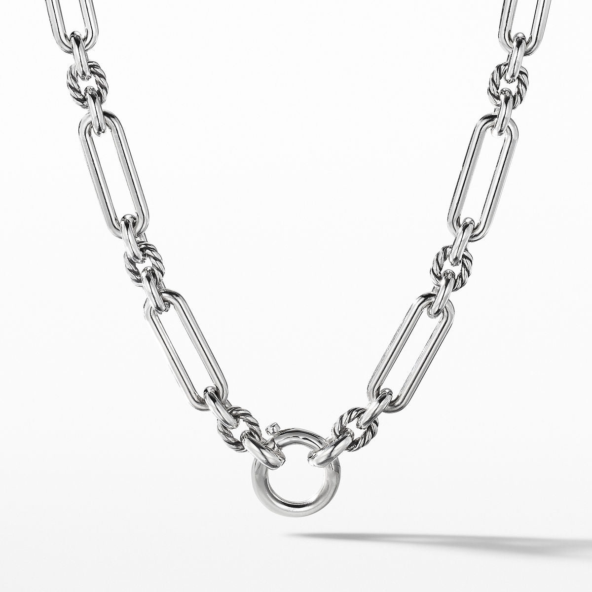 Lexington Chain