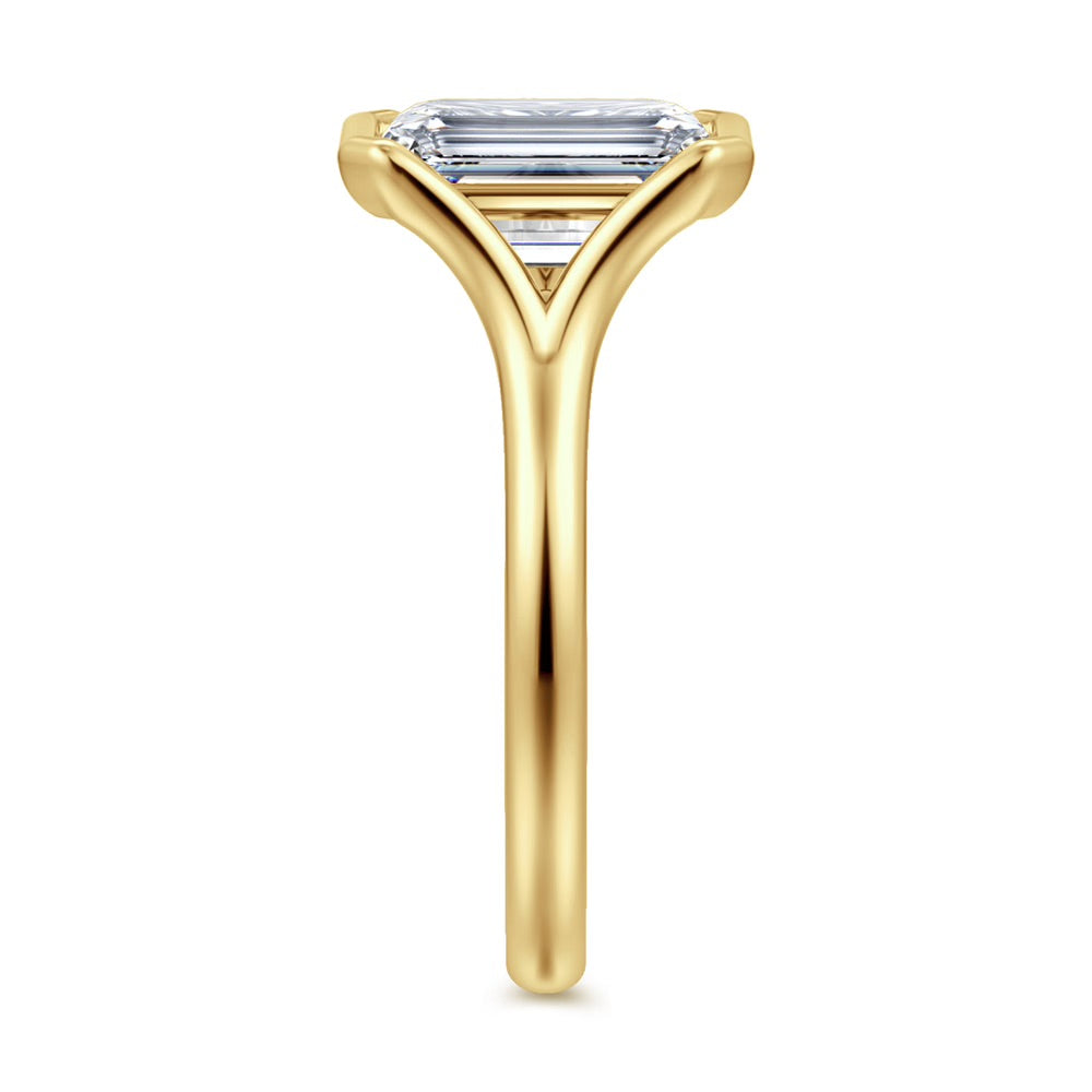 Agnes Solitaire Engagement Ring Setting in Yellow Gold