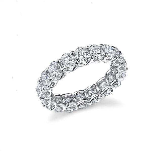 20-Stone Oval Cut Diamond Ring