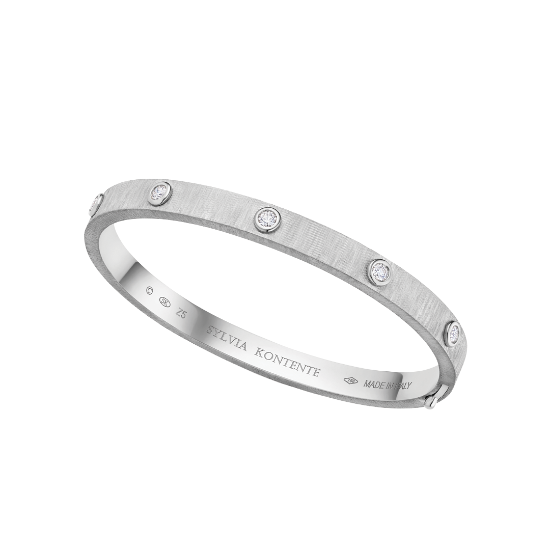 5-Bezel Diamond and White Gold Bracelet with Hand Engraved Finish