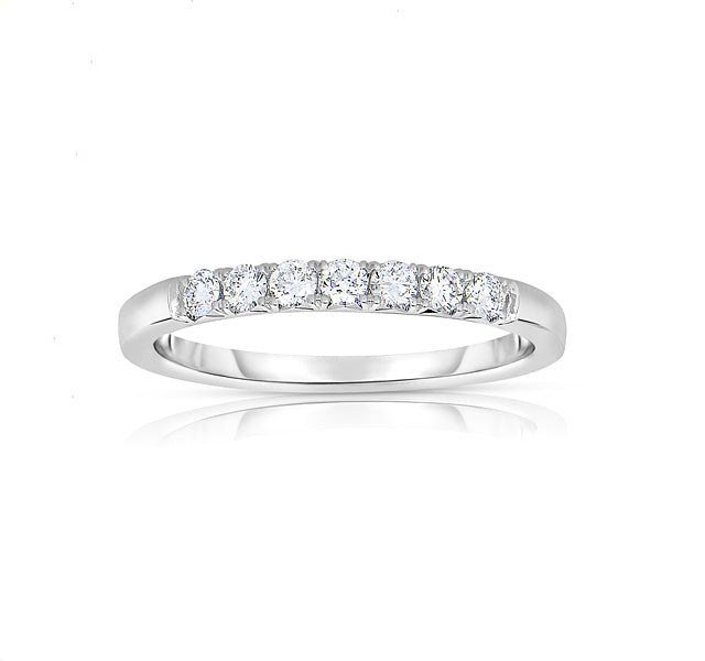 7-Stone French Cut Diamond Band .23tw