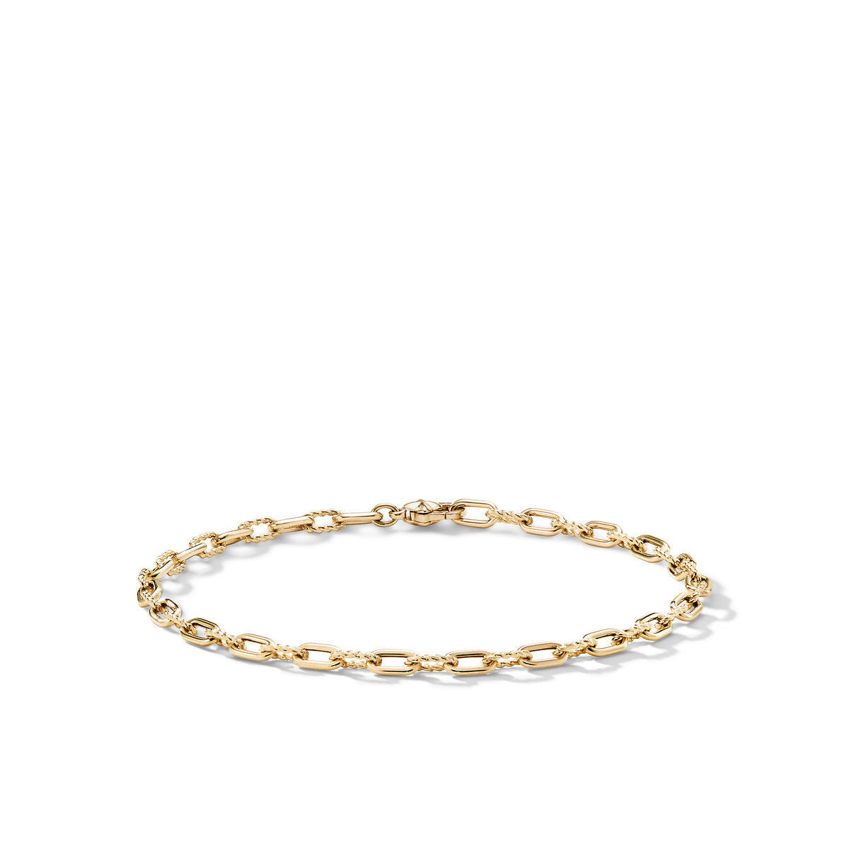 DY Madison Thin Bracelet in 18K Gold, 3mm